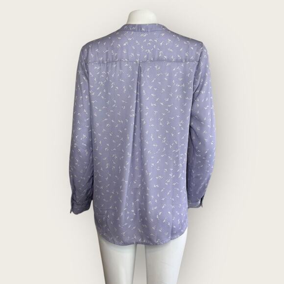 Lush | Long Sleeve V-Neck Blouse | Lilac | Size L - Picture 3 of 13